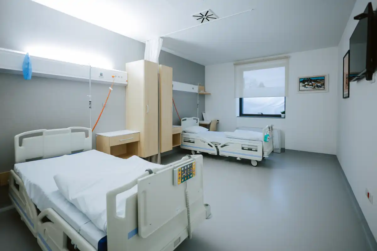 Sava Medical Hospital - Stacionar - sobe